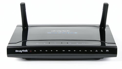 A black Draytek router