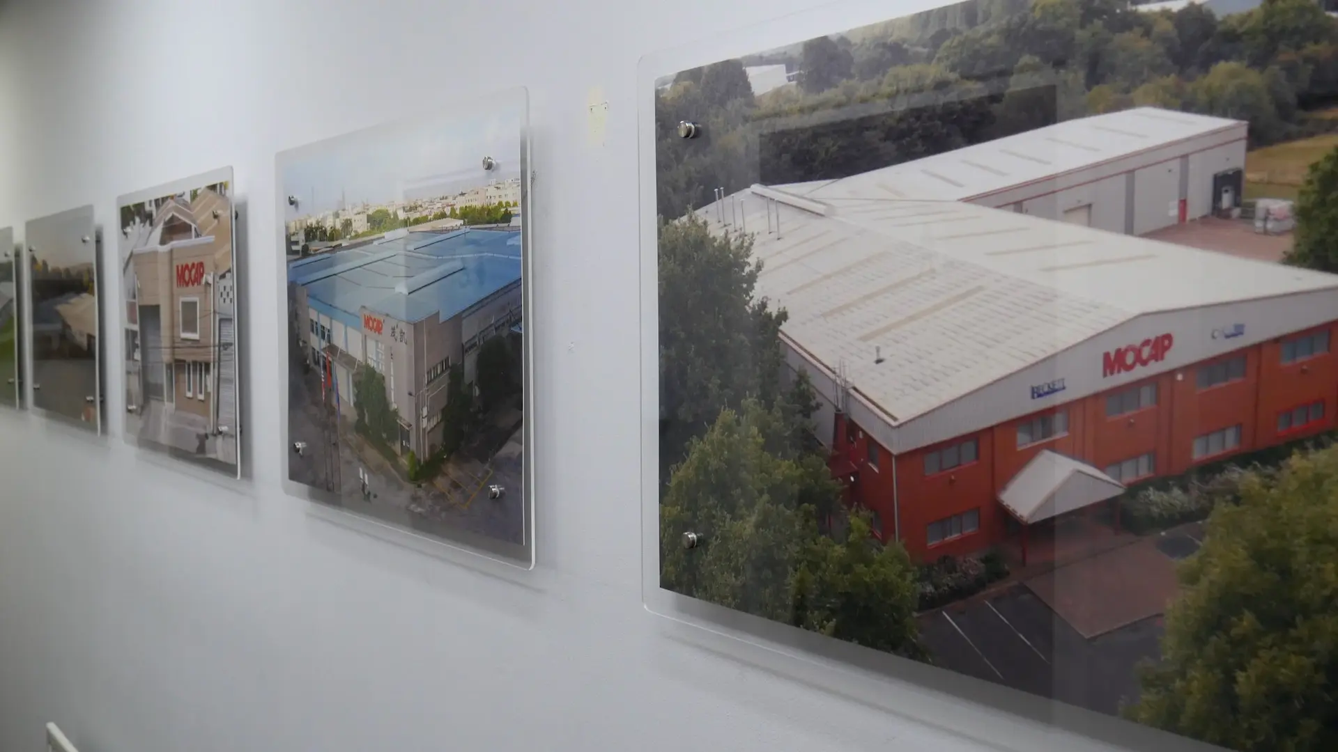 MVI_8365.00_08_10_04.Still024